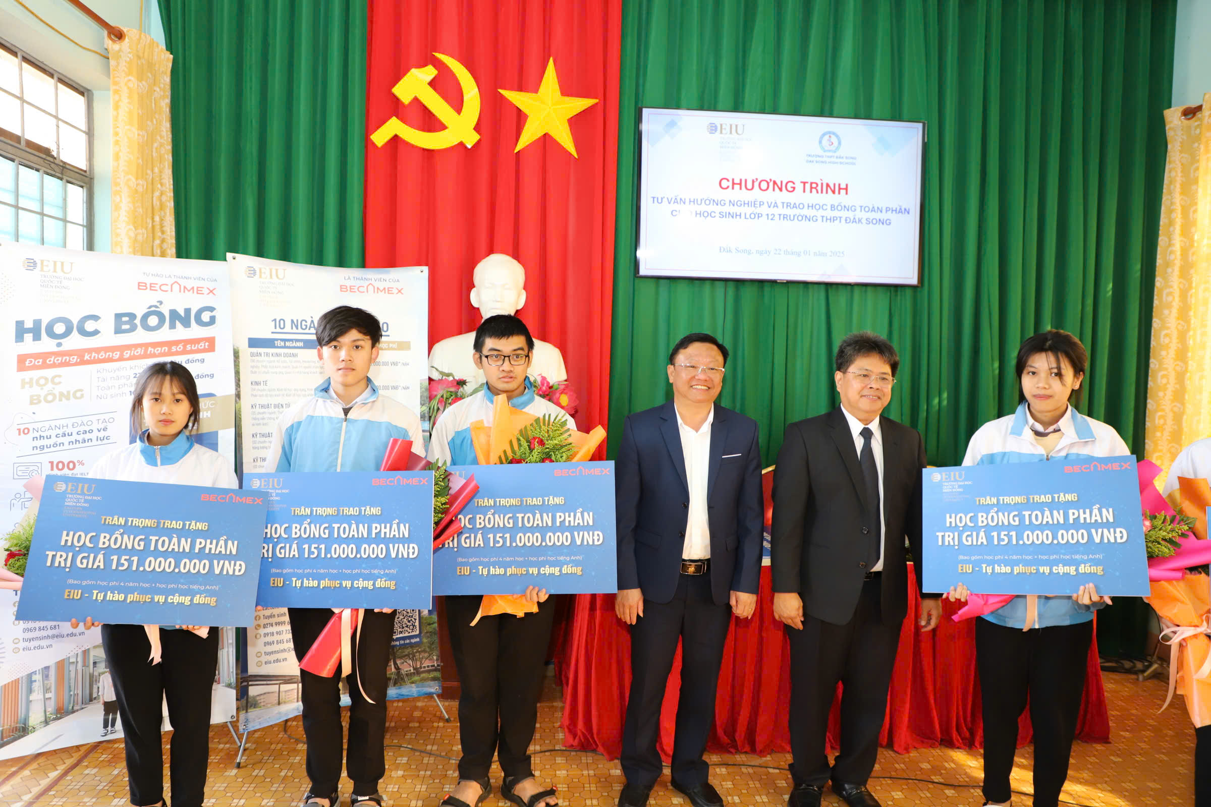 z6254003070016_a9b1b97cae813bde251bdf9c58bb2b67